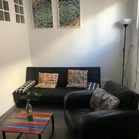 Huelintown Apartment *