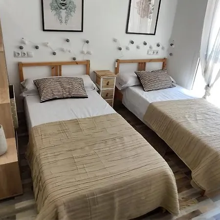 Huelintown Apartament *