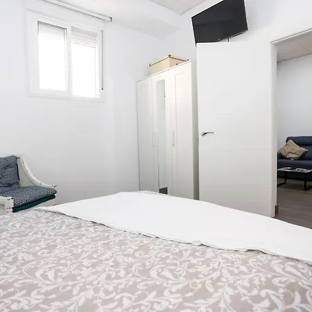Huelintown Apartament Malaga