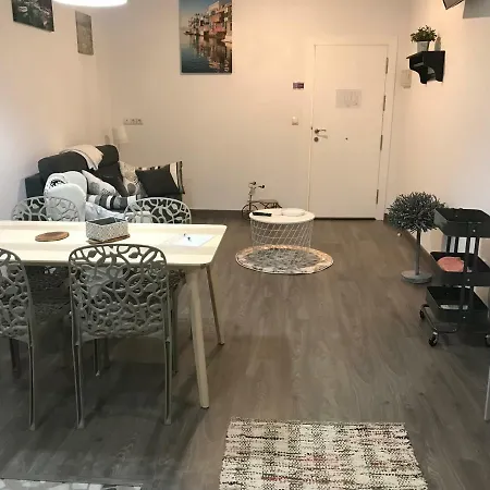 Apartament Huelintown