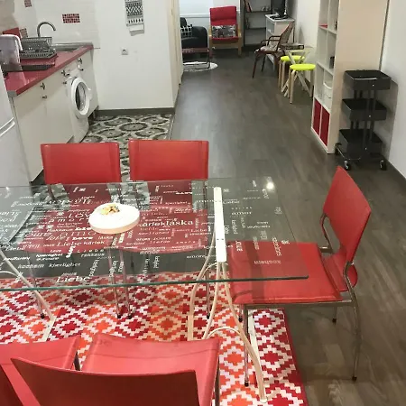 Huelintown Apartament Malaga